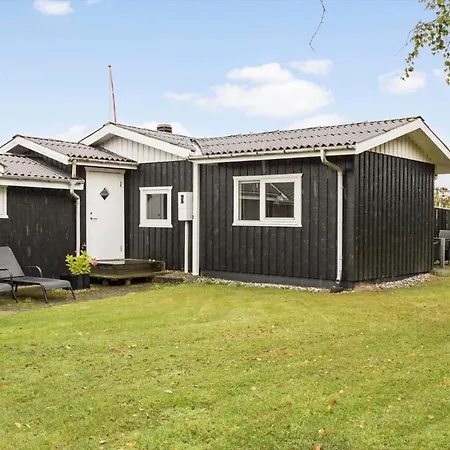 Ln1610-hjorring-ronnebaervej-8 *